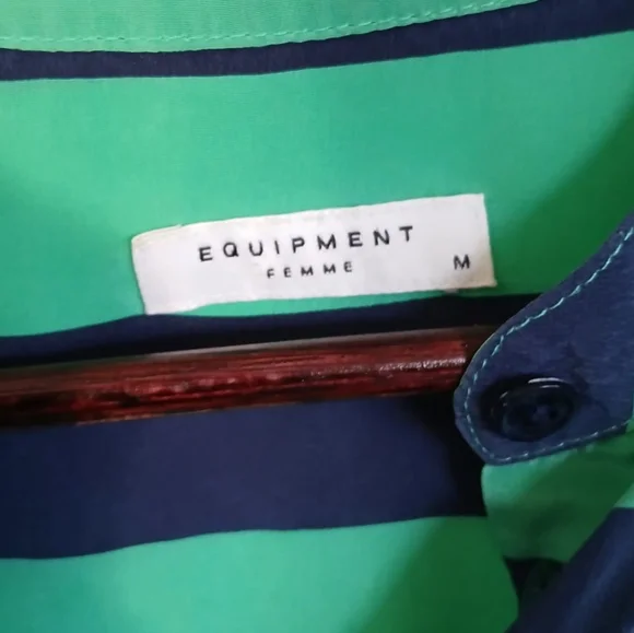 Equipment Femme Cabana Silk Long Sleeve Striped Button down Shirt Size M - Picture 9 of 11